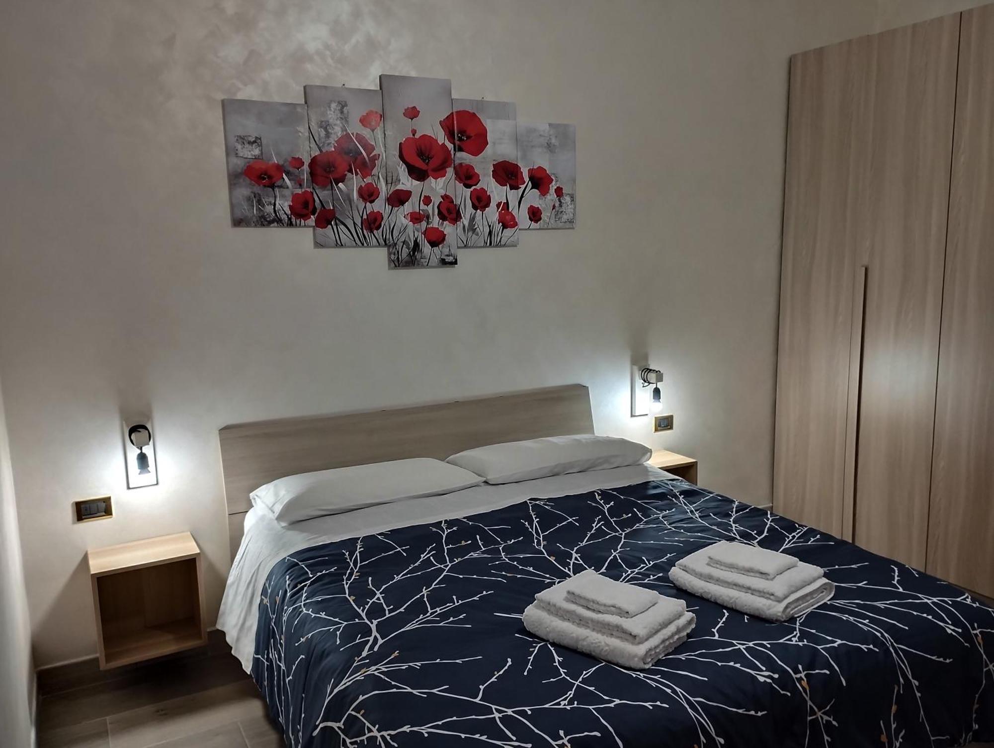 Roma Tourist Lease Hotel Ачилия Екстериор снимка