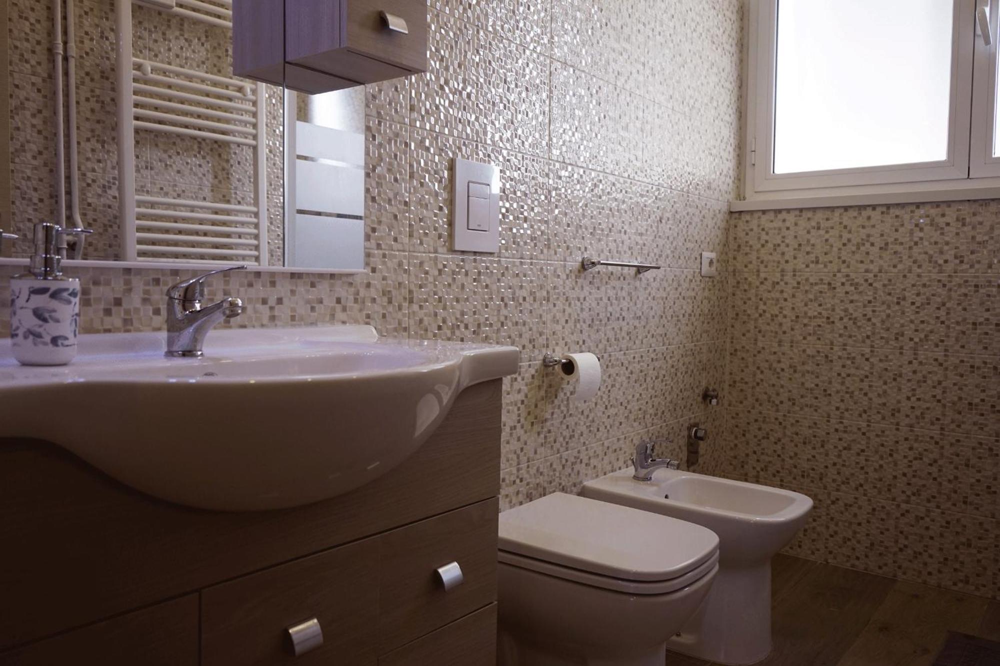 Roma Tourist Lease Hotel Ачилия Екстериор снимка
